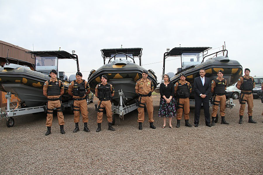 Entrega de Embarcações BFRON
